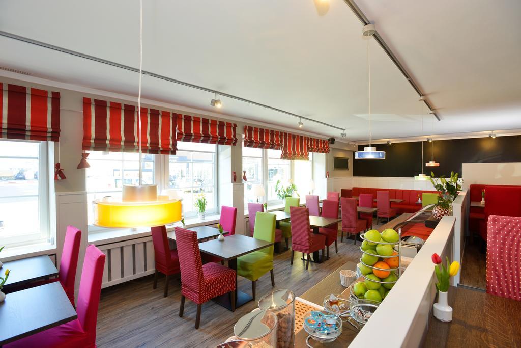 Hotel Duenenburg Westerland Bagian luar foto