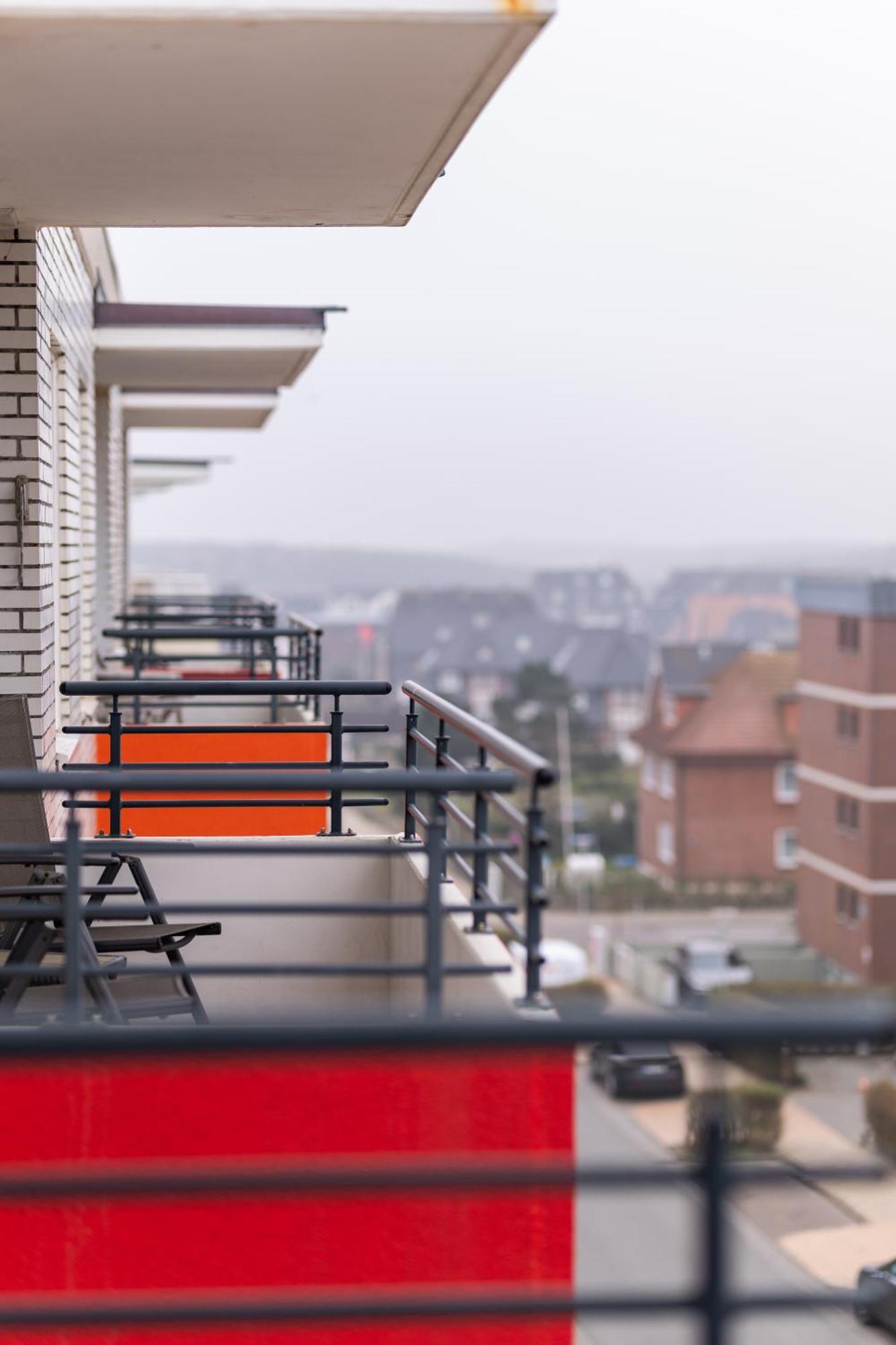 Hotel Duenenburg Westerland Bagian luar foto