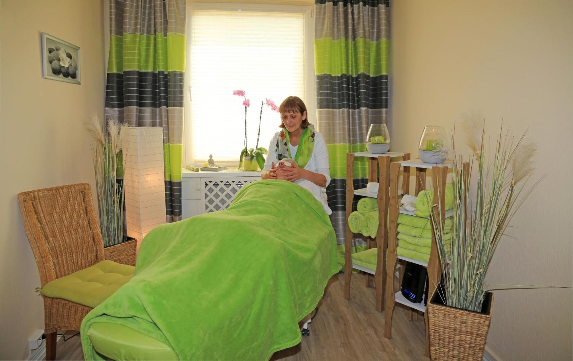 Hotel Duenenburg Westerland Bagian luar foto